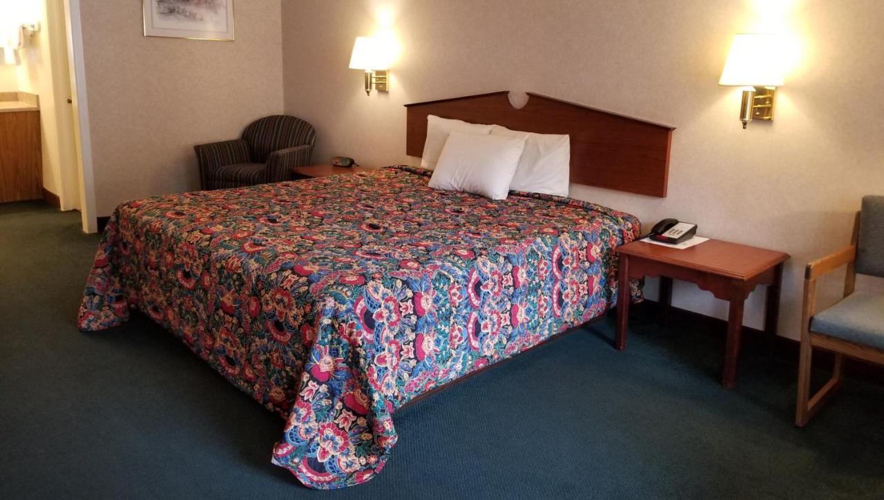 Keystone Boardwalk Inn And Suites Екстериор снимка
