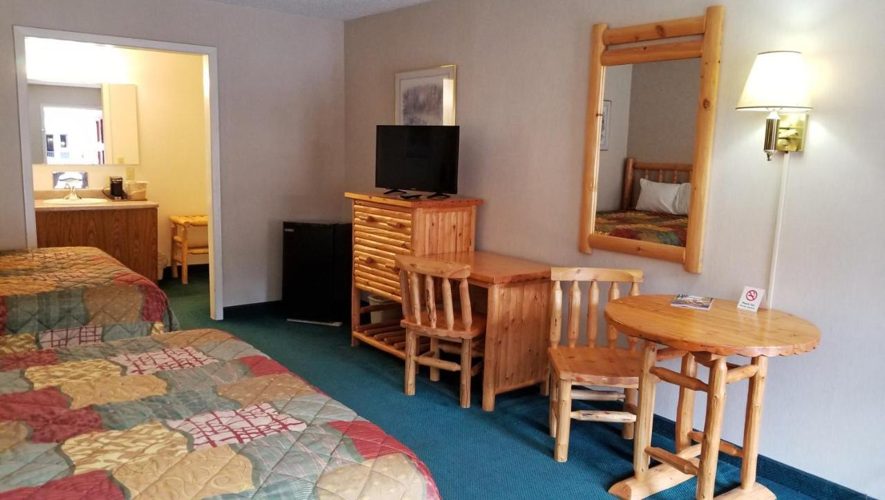 Keystone Boardwalk Inn And Suites Екстериор снимка
