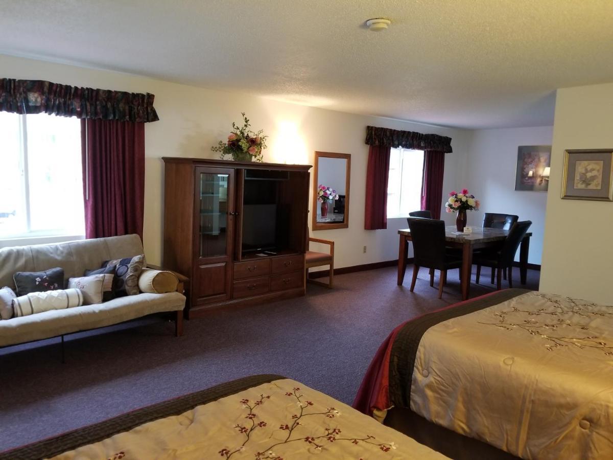 Keystone Boardwalk Inn And Suites Екстериор снимка