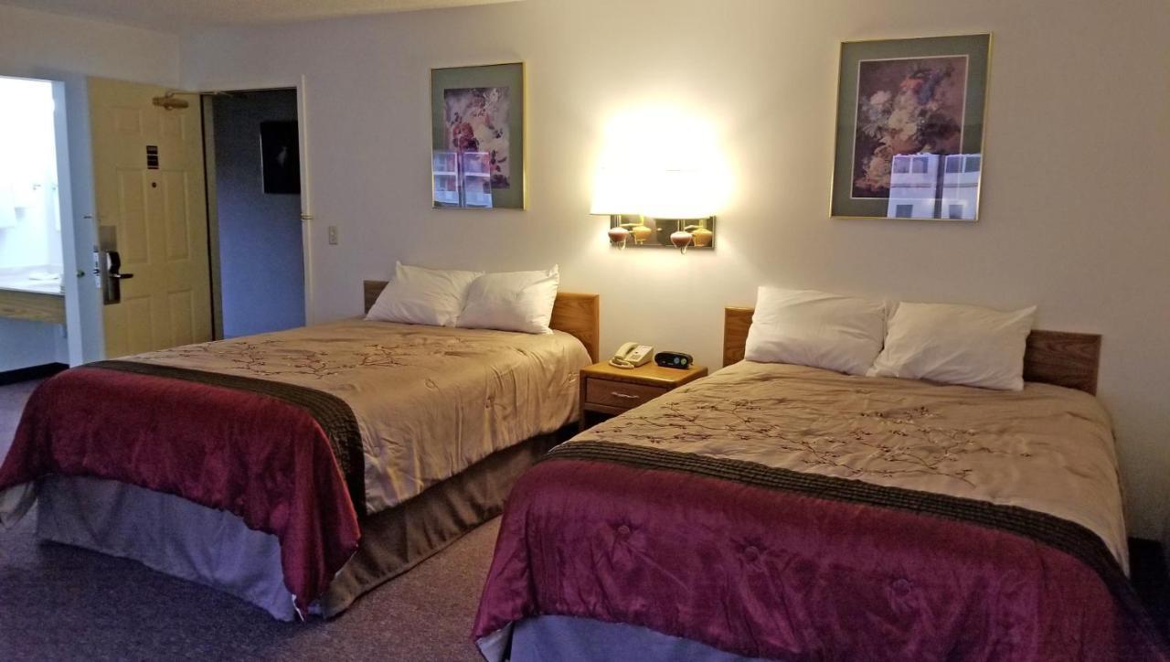 Keystone Boardwalk Inn And Suites Екстериор снимка