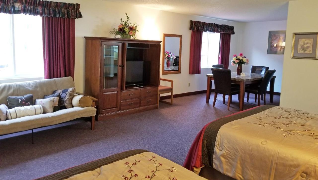 Keystone Boardwalk Inn And Suites Екстериор снимка